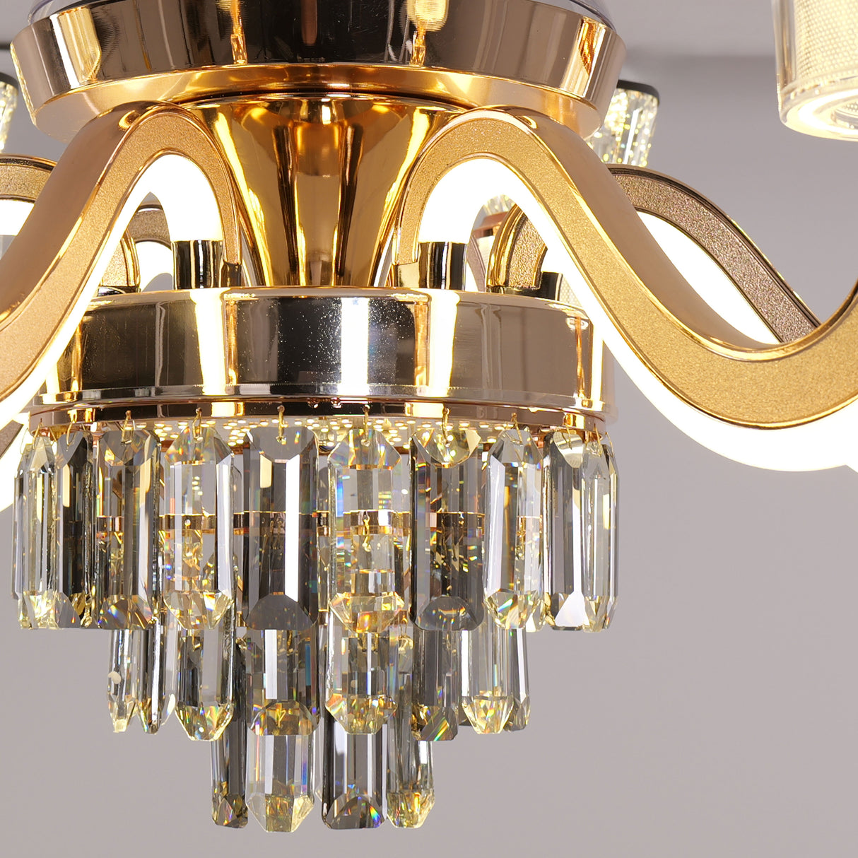 Luxurious Palace Crystal Ceiling Fan with LED Dimmable Lights