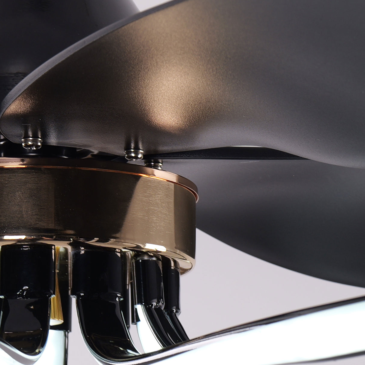 Contemporary Aluminum Black Ceiling Fan with Light for Living Rooms