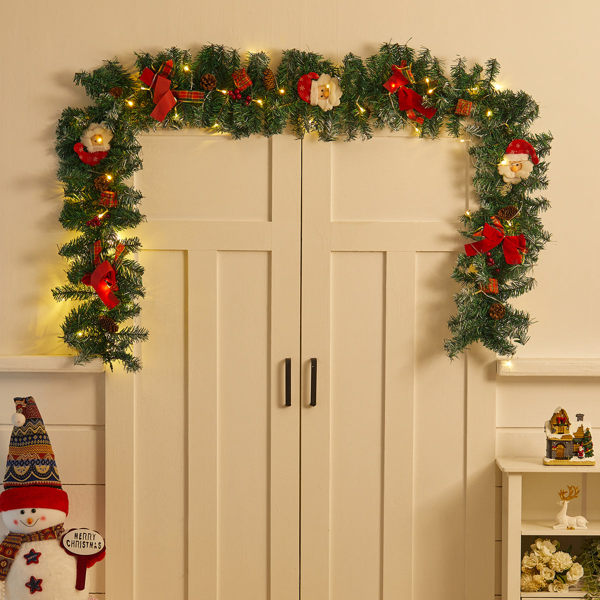 Christmas Decorative Garland - 2.7m