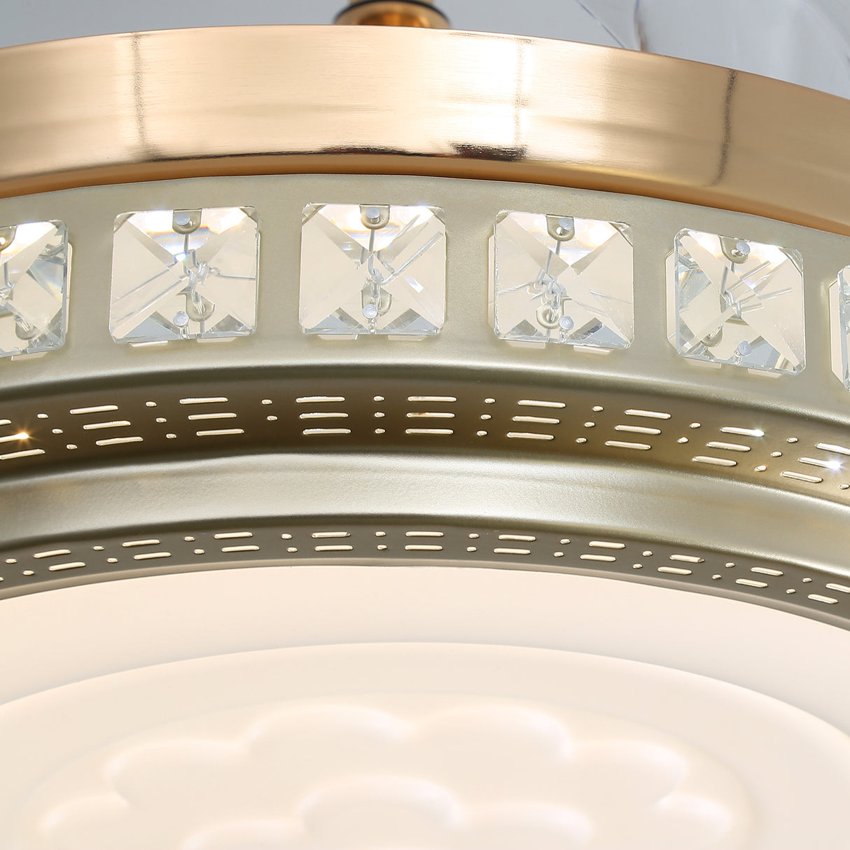 Fancy 42 Inch Crystal Ceiling Fan Light with Retracted Blades