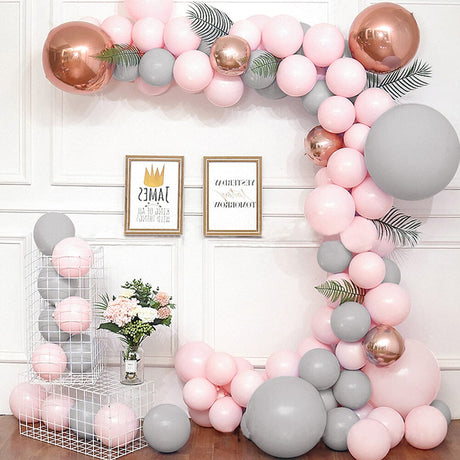 60pcs Wedding and Birthday Decoration Polka Dot Balloon Set 2 Living and Home 